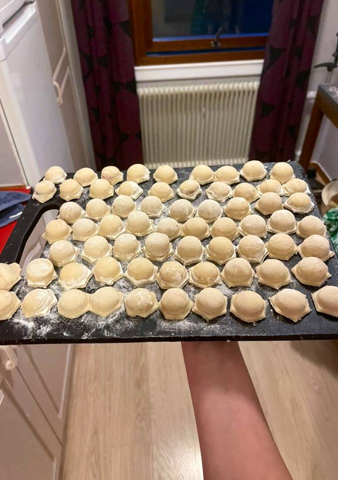 Пельмені з курячого фаршу
