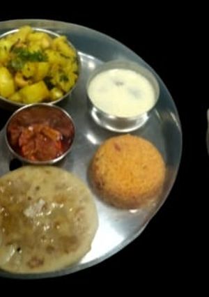 A picture of Sukhi aloo sabji.