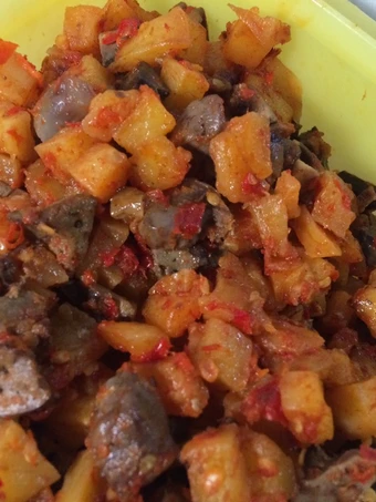 Langkah Mudah untuk Membuat Resep Sambal Goreng Kentang Ati Ampela yang Uenak Anti Ribet, Uenak Banget