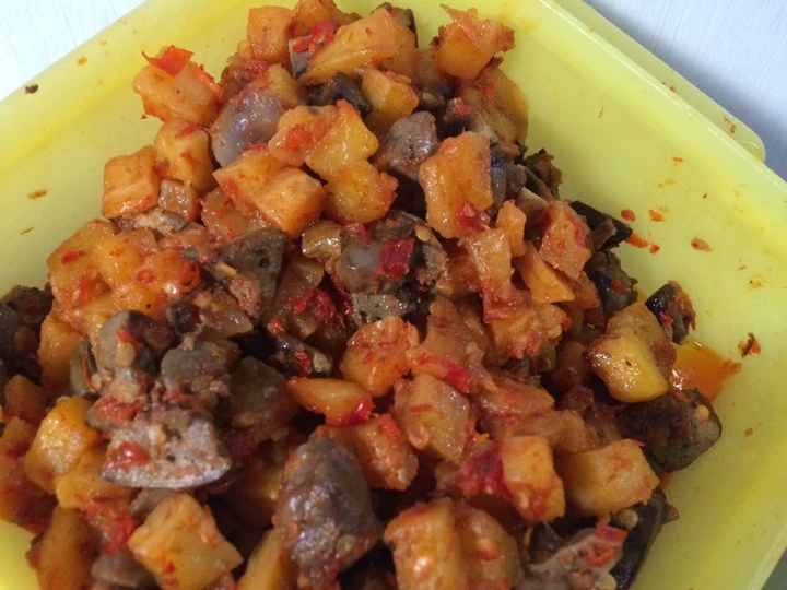 Langkah Mudah untuk Membuat Resep Sambal Goreng Kentang Ati Ampela yang Uenak Anti Ribet, Uenak Banget