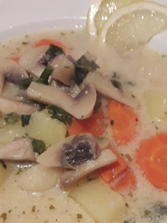 Tárkonyos tejszínes gomba leves recept fotója