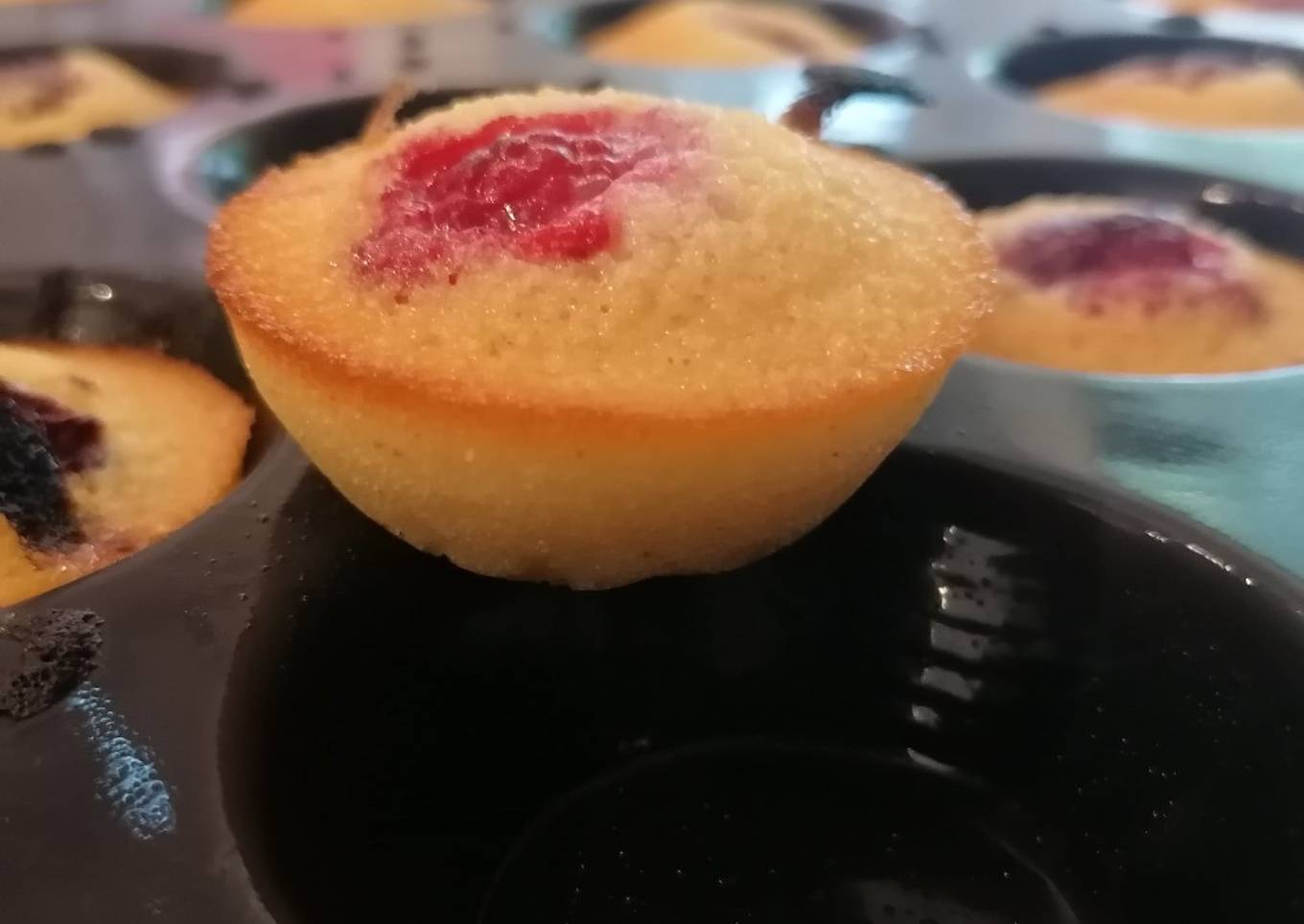 Minis financiers framboise