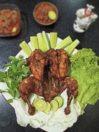 Resep Ayam Panggang Bumbu Kuning Enak Terbaru