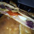 Calzon de Jamón Y Queso