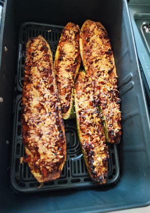 A picture of Stuffed Zucchini in the Air Fryer.