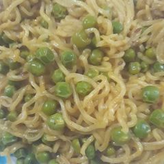 A picture of Peas Maggi.