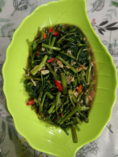 Foto resep Tumis Kangkung Terasi