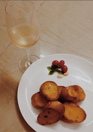 A picture of Bruschetta.