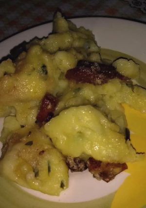 Foto de Pão francês com salada de batata de maionese caseira