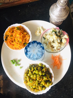 காரட்பொரியல்,பட்டாணிதேங்காய்கிரேவி,காலிபிளவர்பால் கூட்டு(tricolour dishes in tamil) செய்முறை முக்கிய புகைப்படம்