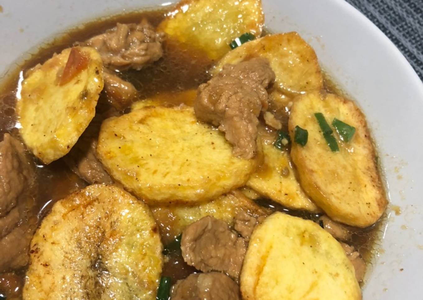 Babi kentang