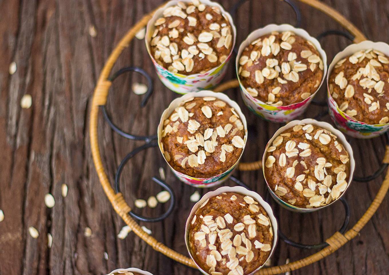 Oats-Mango Muffins