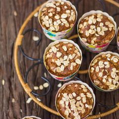 A picture of Oats-Mango Muffins.