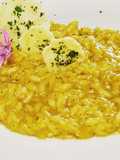 Risotto alla crema di peperoni,e cialde di parmigiano