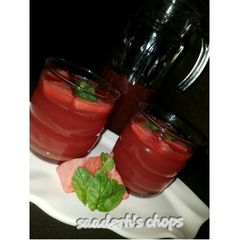Watermelon juice A picture of Watermelon juice.