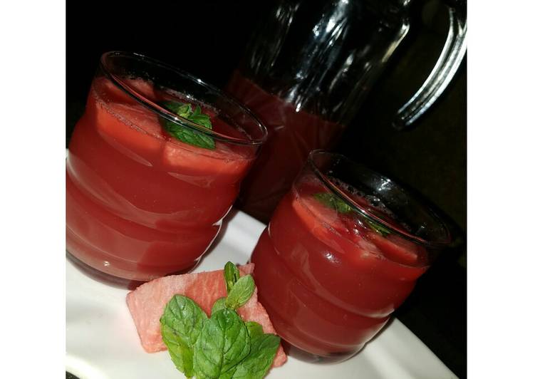 Recipe of Any-night-of-the-week Watermelon juice