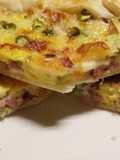 Speck, brie and asparagus pie