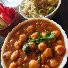 A picture of Chana Masala.