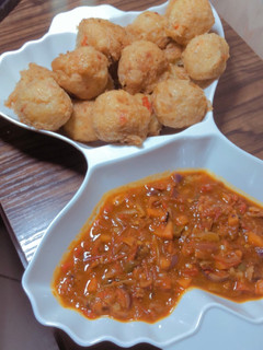 A picture of Yam balls.