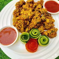 A picture of Mix Vegetable Fritters 😋😋.