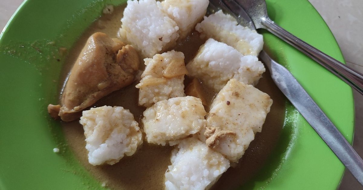 Lontong Tanpa Daun Pisang