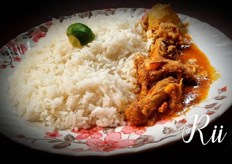 Super Yummy Steamed rice and chicken curry