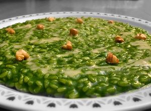 Foto di Risotto agli spinaci, fonduta al gorgonzola e noci 🥬🧀🥜