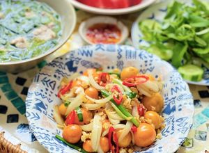 Hình của món Trứng Non Cháy Tỏi.