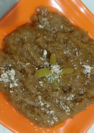 A picture of Wheat flour Halwa.