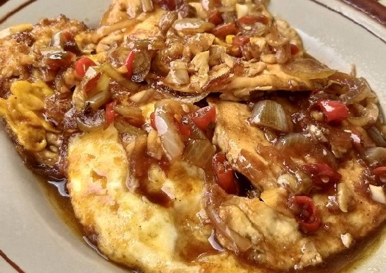 Telur ceplok kecap inggris