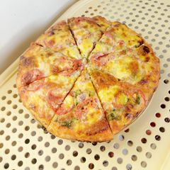 A picture of Vegetable pizza.