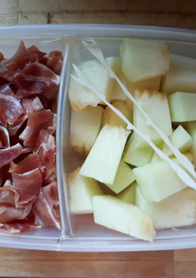 Una foto de 13. Melón con jamón