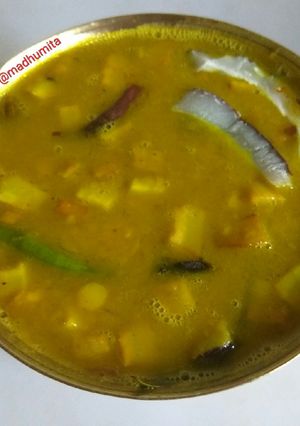 নারকেল দিয়ে ছোলার ডাল(Narkel Diye Cholar Dal Recipe in Bengali) রেসিপির প্রধান ছবি