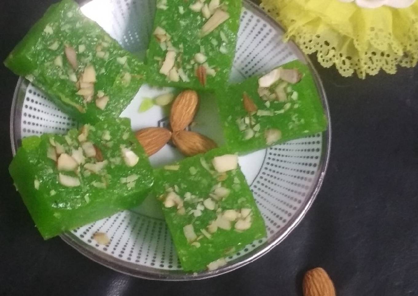 Bombay karachi halwa
