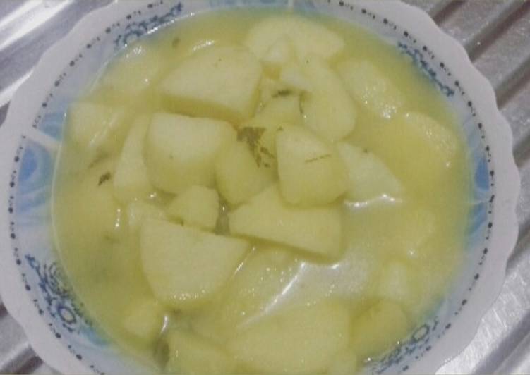 طاجين البطاطا بالبصل