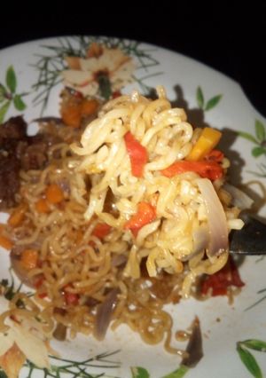 A picture of Noodles.