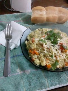 Una foto de Arroz con pollo Fácil y barata.