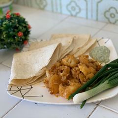 A picture of Aloo gobhi.