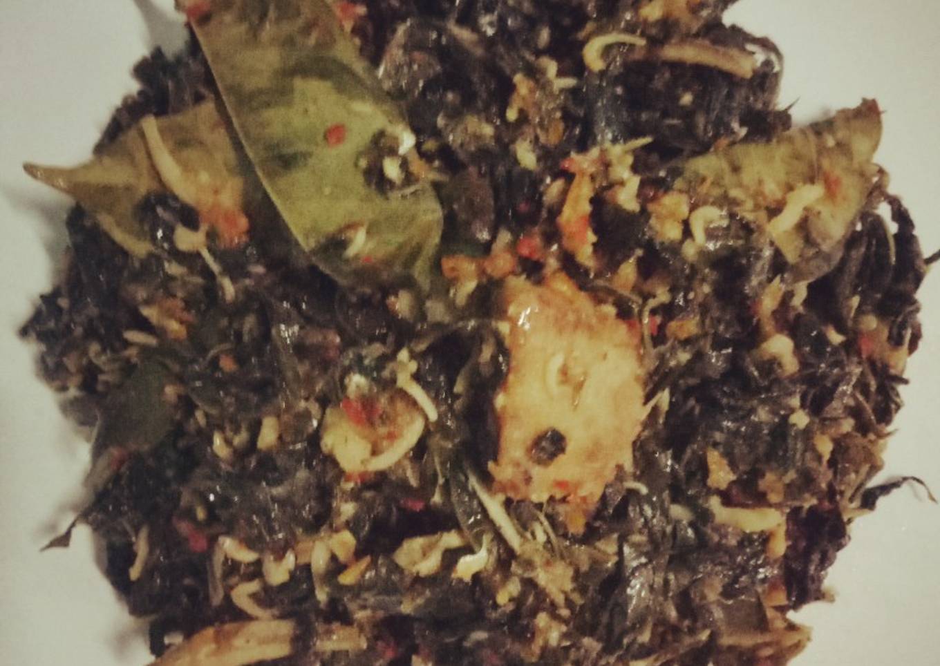 Daun Singkong Tumis Pedas
