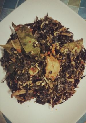 Foto resep Daun Singkong Tumis Pedas