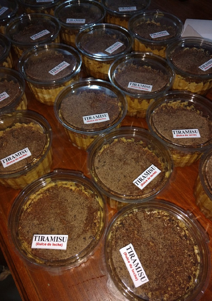 Una foto de Tiramisú de dulce de leche