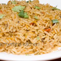 A picture of Carrot rice.