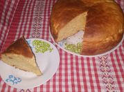 Una foto de pasteles de cumpleaños