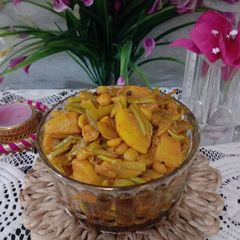 A picture of Dudhike chilke(skin) ki sabji.