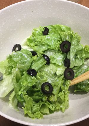 Hình của món Nước sốt sữa chua để trộn salad.