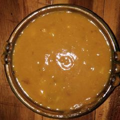 A picture of Healthy vegetable soup.