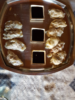 Una foto de Gyozas estilo japonesas