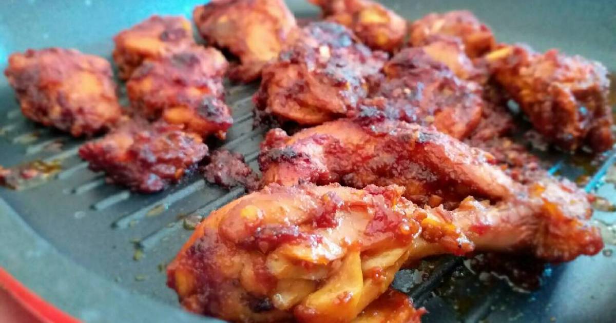 Resep Ayam bakar kecap (#pr_adakecapmanisnya) oleh Dapoer sriwidi - Cookpad