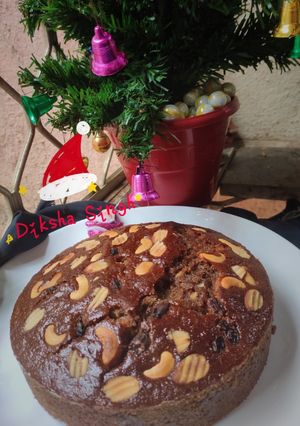 A picture of Plum Cake.