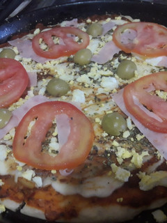 Una foto de Pizza casera 🍕🍕